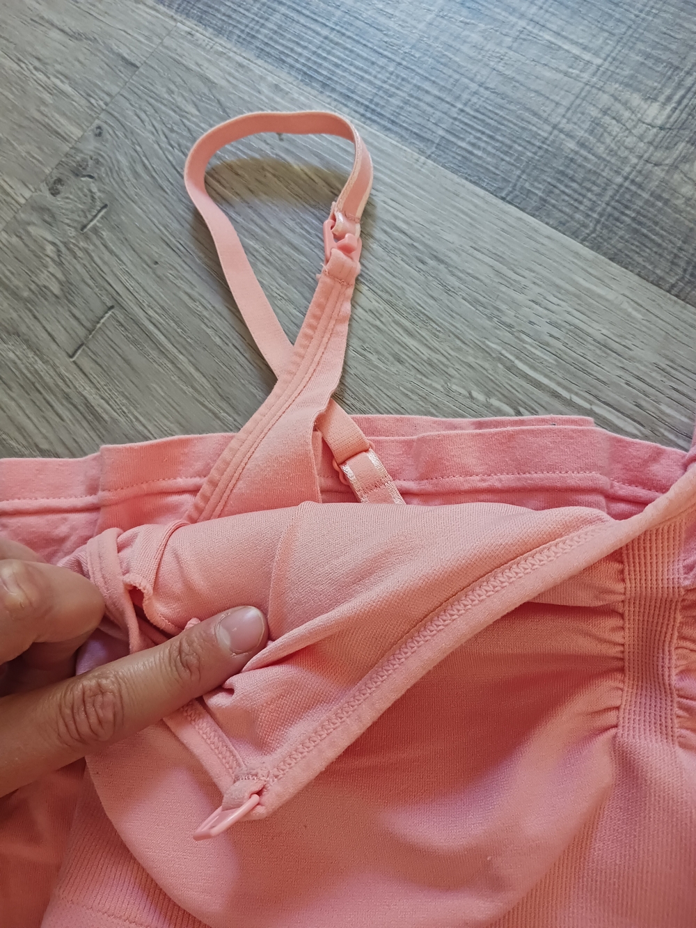 EUC Motherhood Maternity Pale Pink Sleeveless Nursing Tank - Picture 5 of 5